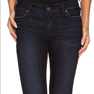 🆕 Silver Jeans Suki Jegging in 33x31 in dark wash
